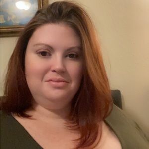 Meet your Posher, Carey